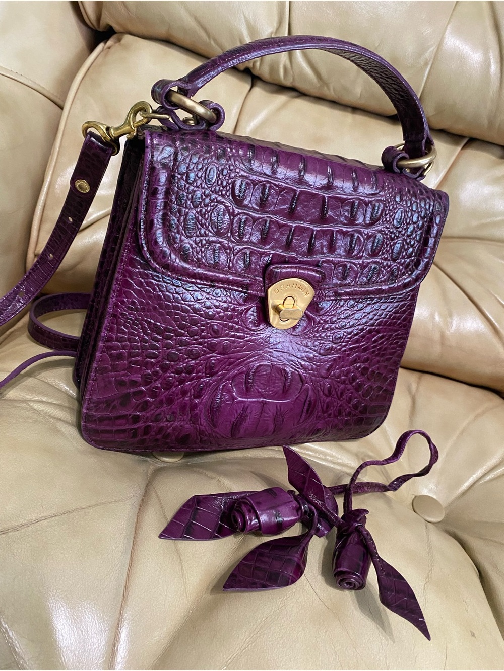 Rare Brahmin DARK IRIS Purple Double Rose Charm Fob Tassel & crossbody Vintage - Picture 2 of 16